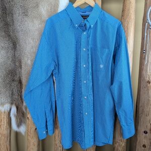 Like New! Ariat Blue Gingham Men's Shirt, Size XL